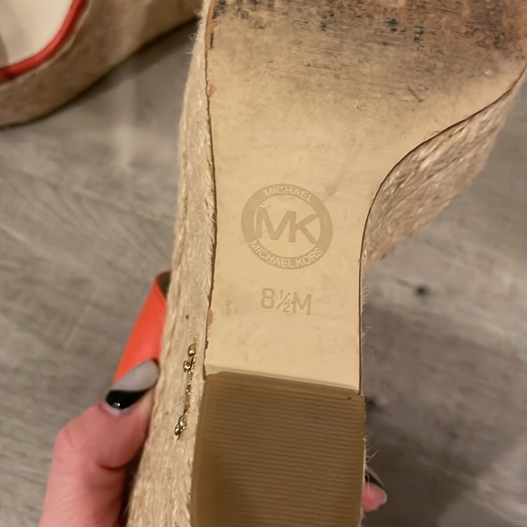 Tangerine leather Michael Michael Kors wedges - Picture 5 of 7
